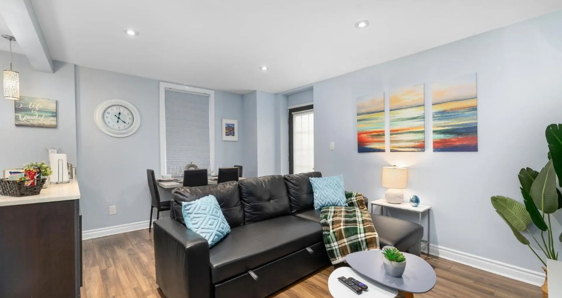 Urban 1Br Gem With Kitchen, Smart Tv & Workspace Ottawa Kanada