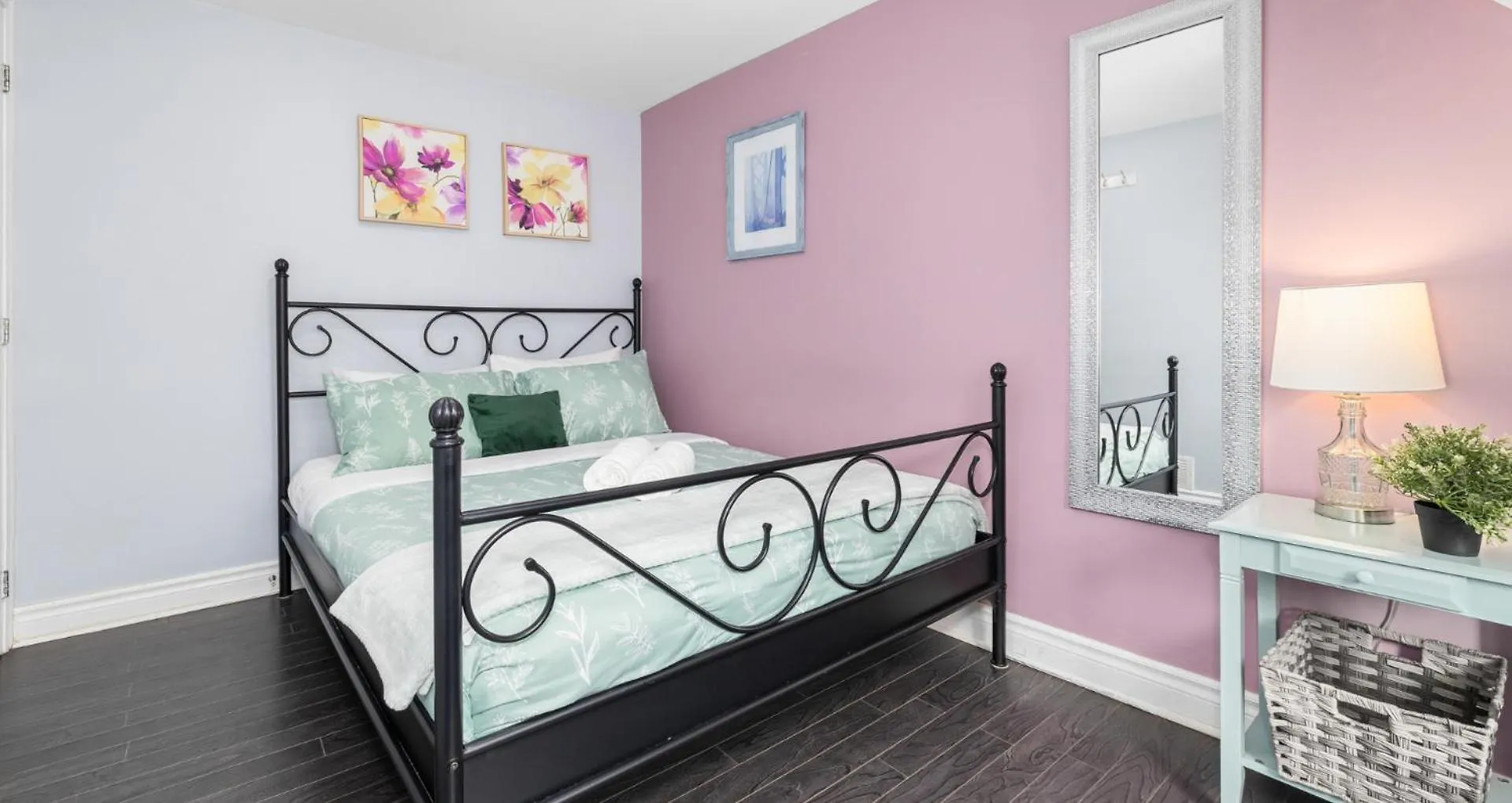 Urban 1Br Gem With Kitchen, Smart Tv & Workspace أوتاوا